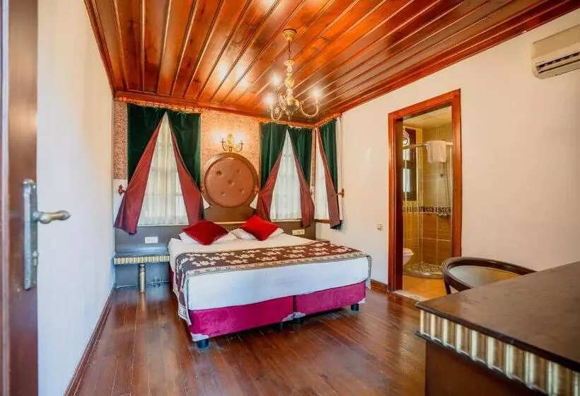 Mediterra Art Hotel Antalya