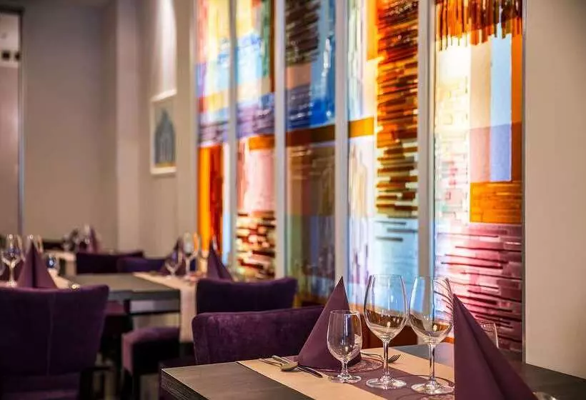 Отель President