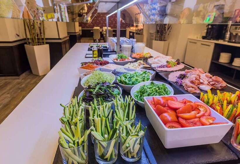 בית מלון כפרי President