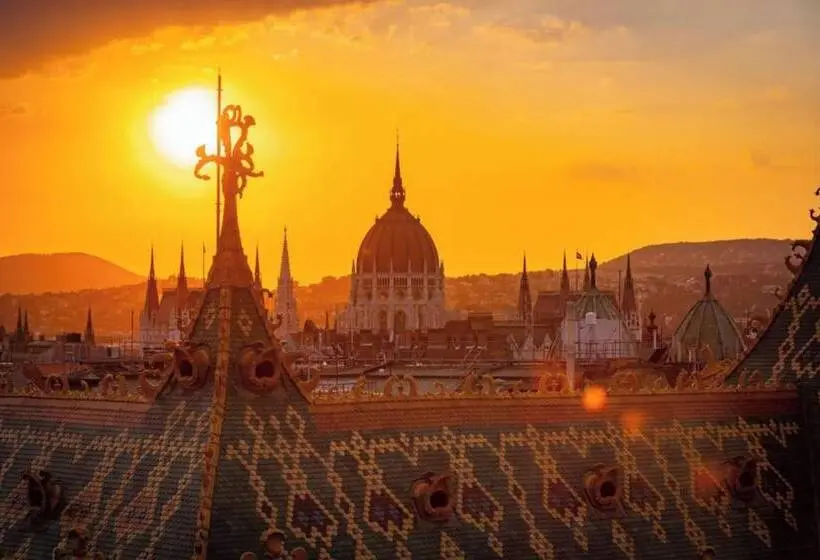 ホテル President Budapest, Affiliated by Meliá