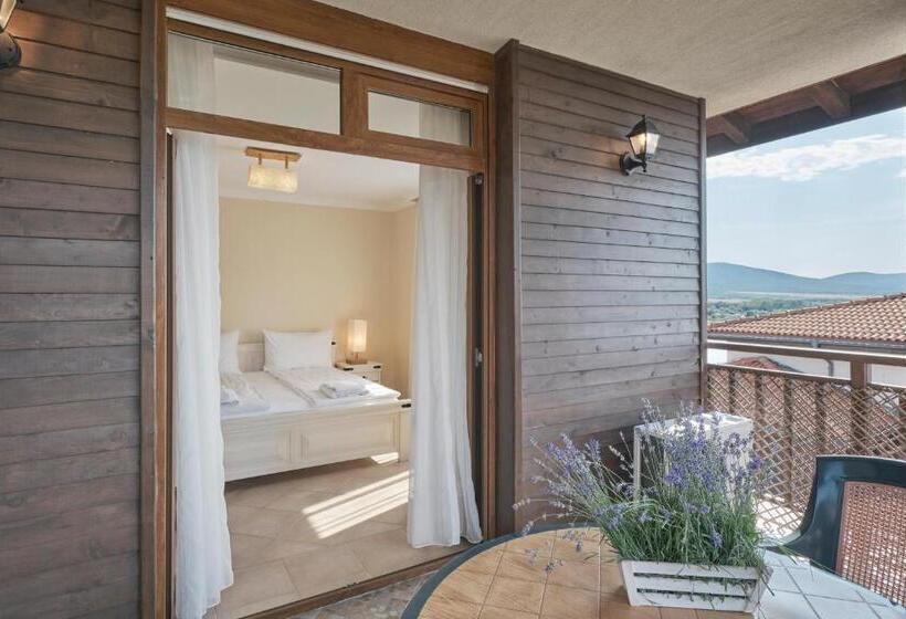 فندق Santa Marina Holiday Village