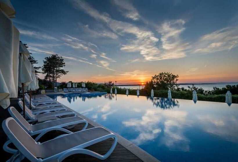 فندق Santa Marina Holiday Village