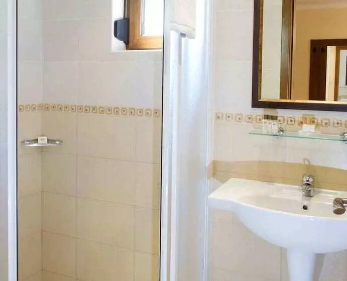 Отель Santa Marina Holiday Village