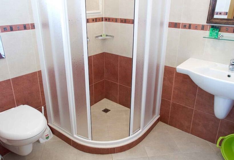 فندق Santa Marina Holiday Village