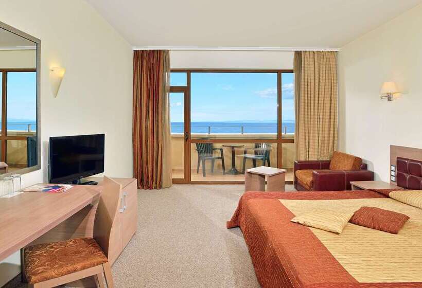 هتل Sol Nessebar Palace All Inclusive