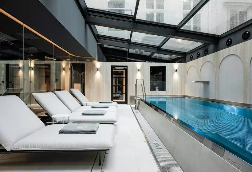 هتل The Amauris Vienna Relais & Châteaux