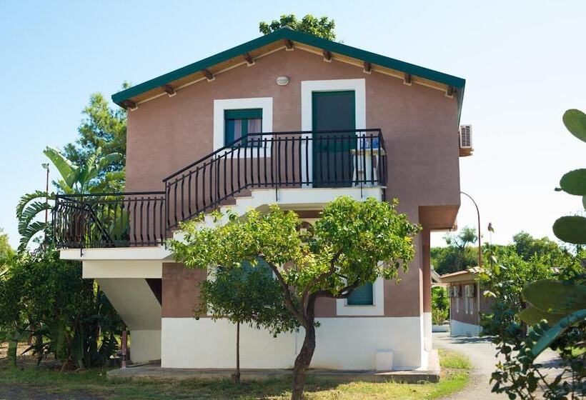 فندق Villaggio Alkantara