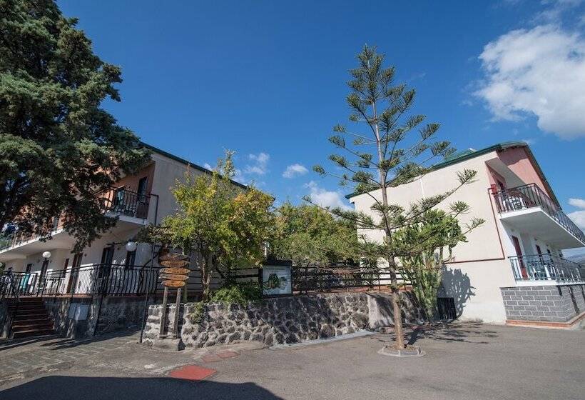 فندق Villaggio Alkantara