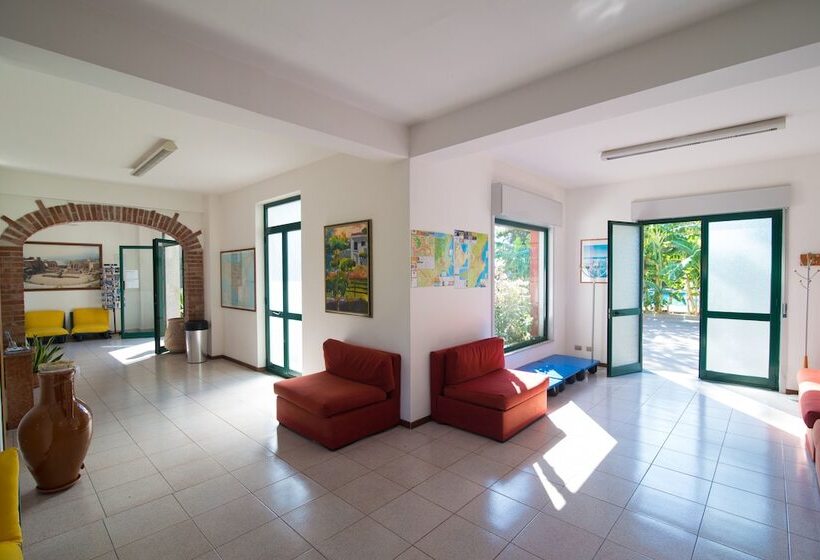 فندق Villaggio Alkantara