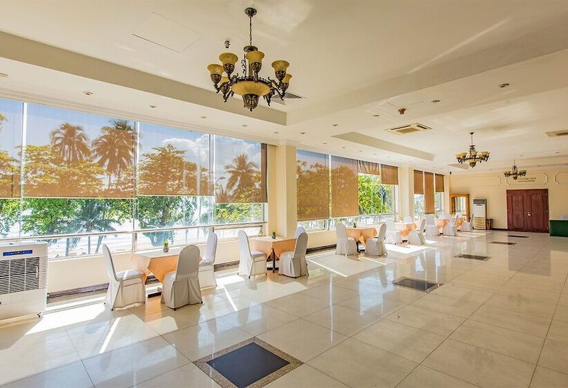 Yasaka Saigon Nha Trang Hotel & Spa