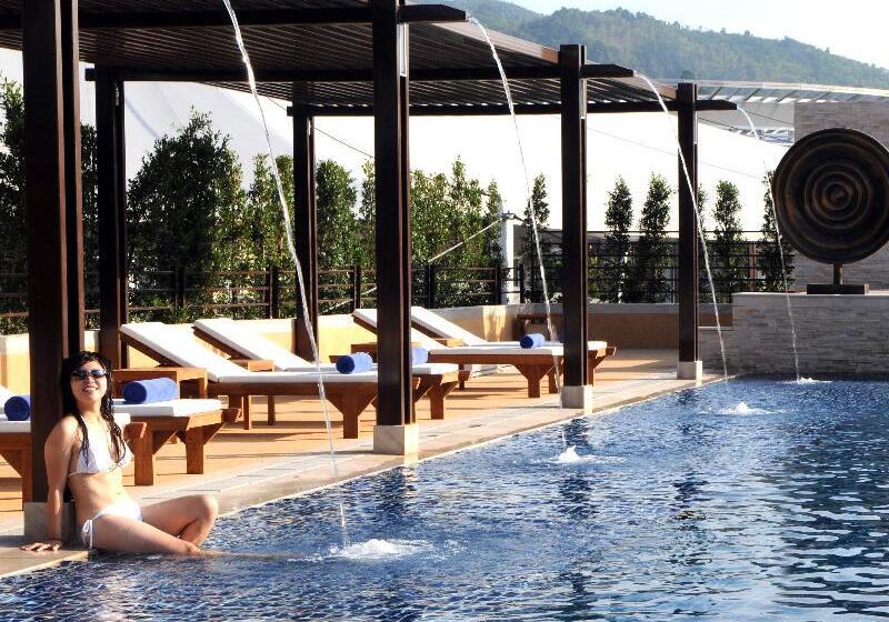 リゾートホテル M Social Hotel Phuket