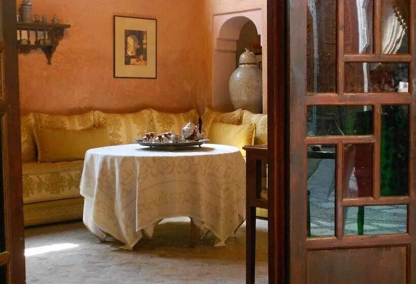 Riad Damia Suite &spa