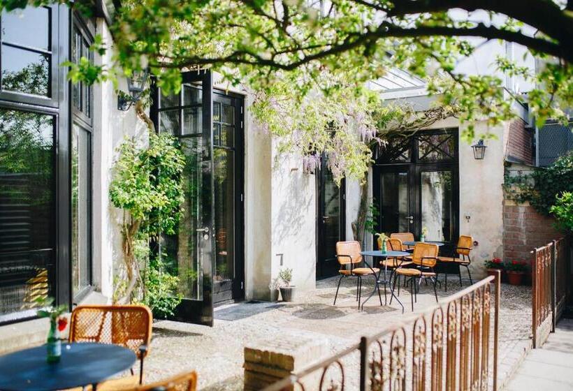 The Yard Hotel Zuidkade