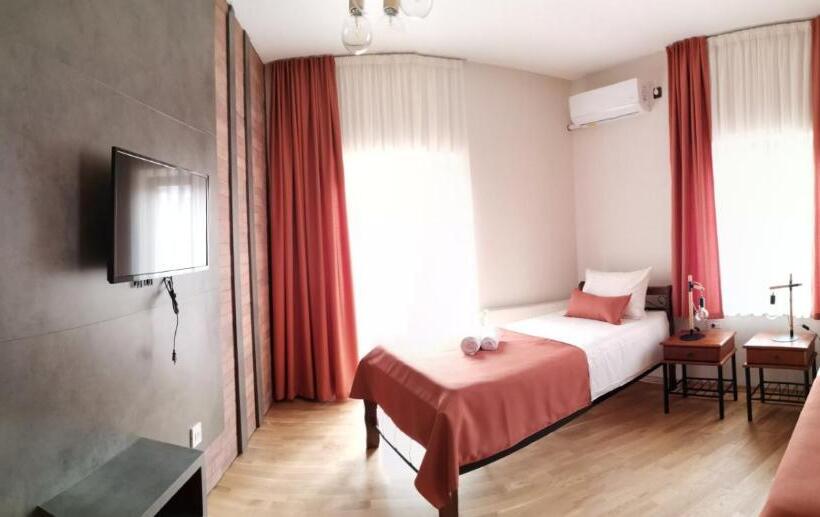 تختخواب و صبحانه Boutique Hotel St Nikolas By Skar