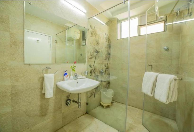 צימר Hill View Kondapur