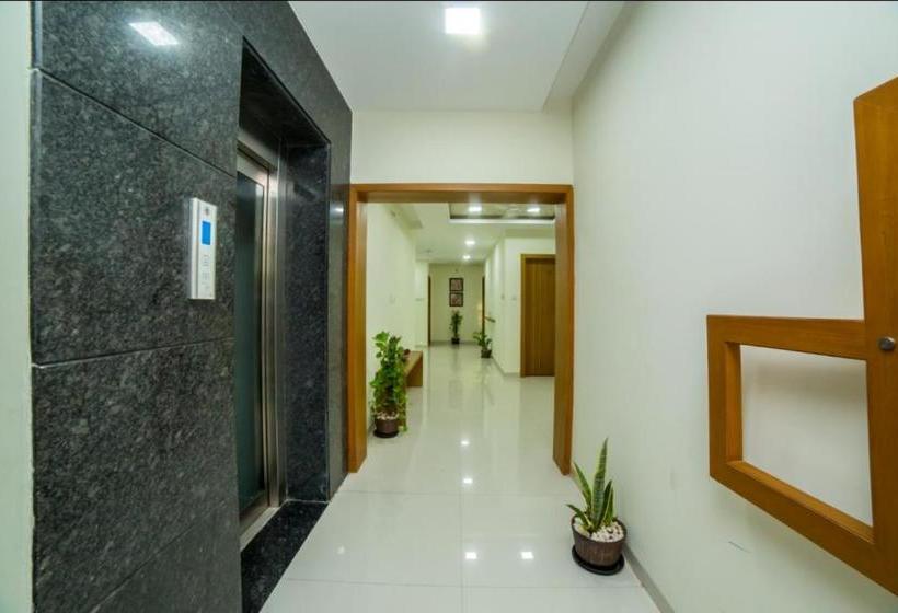 צימר Hill View Kondapur