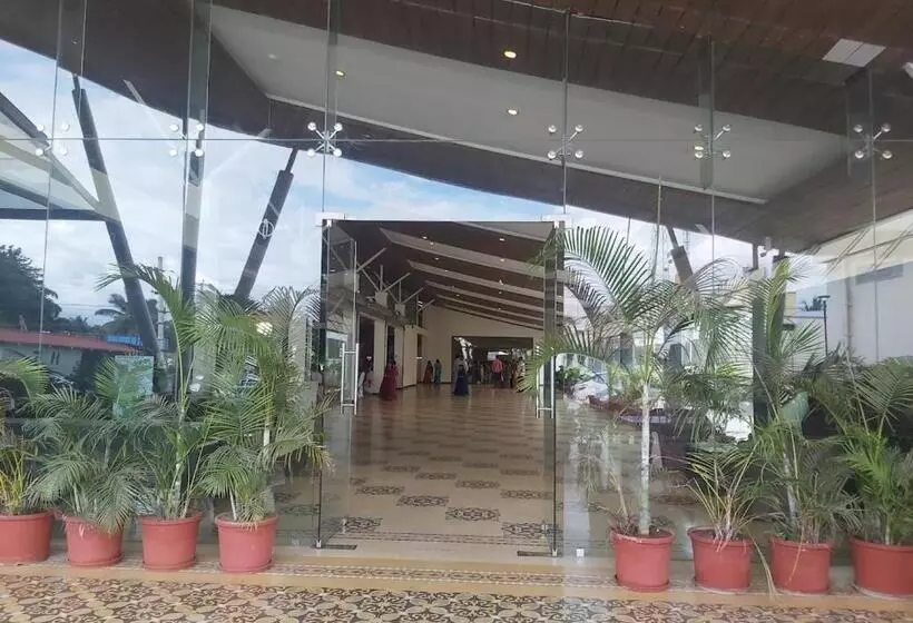 ホテル Hmt Comforts