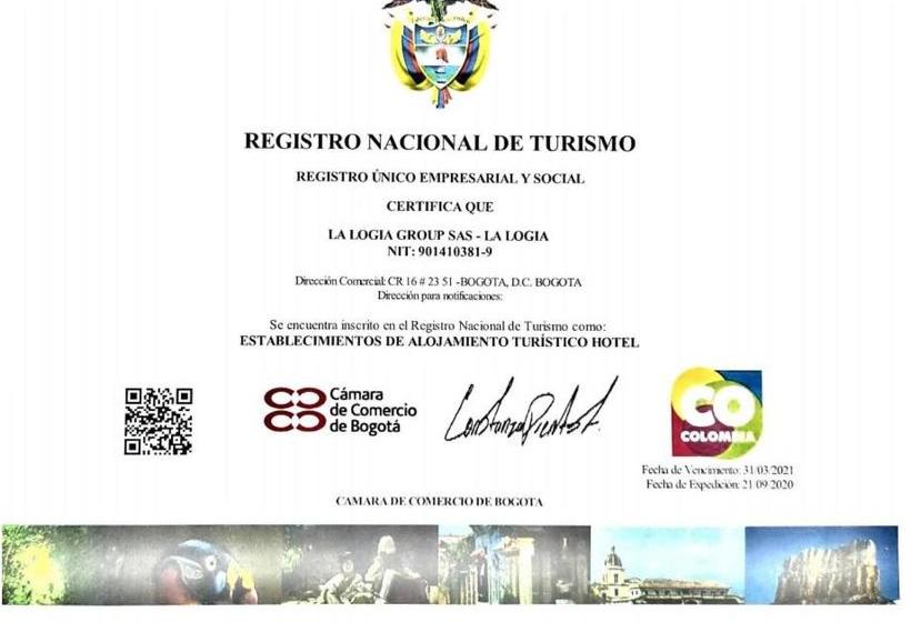 בית מלון כפרי La Logia  Gastrobar