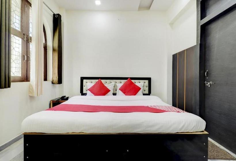 호텔 Oyo 77516  Swastik