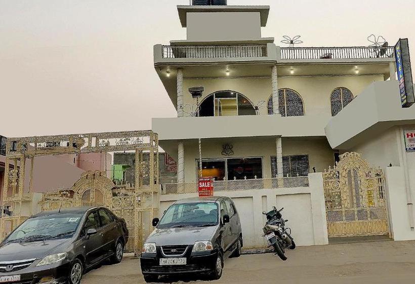 호텔 Oyo 77516  Swastik