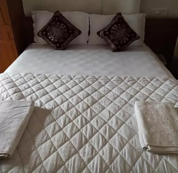 Hotelli Sapphire Inn