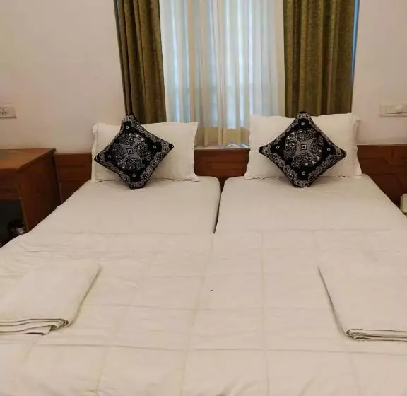 Hotelli Sapphire Inn