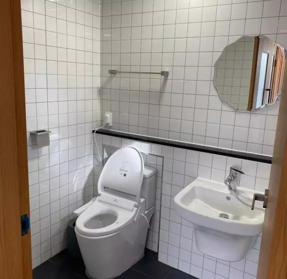 ペンション 38th Street Guesthouse