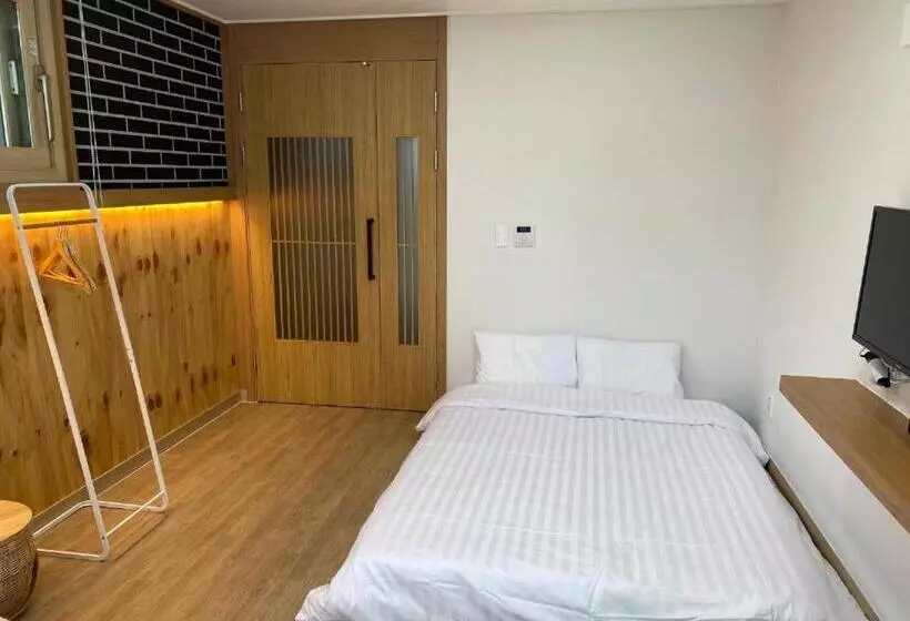 ペンション 38th Street Guesthouse