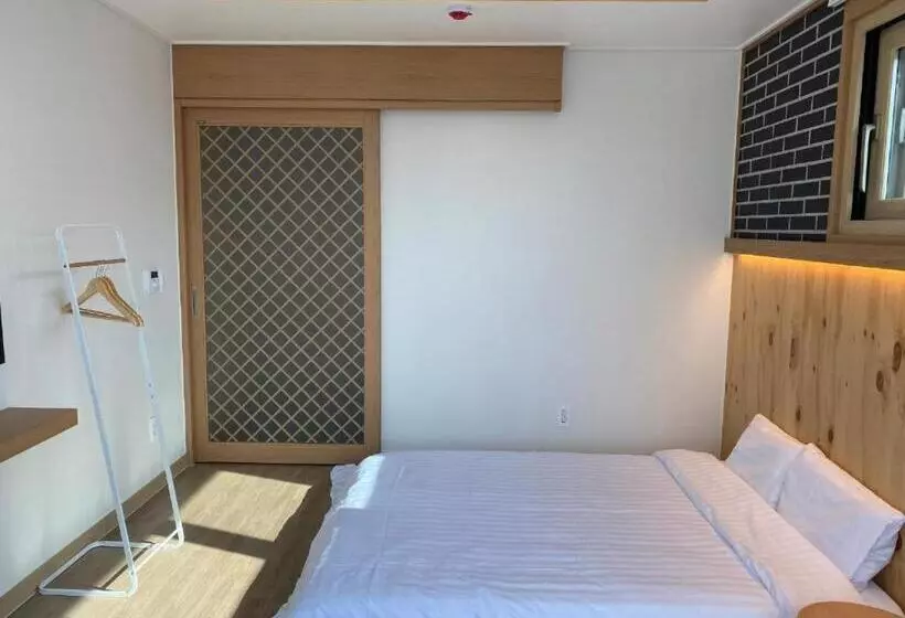 ペンション 38th Street Guesthouse