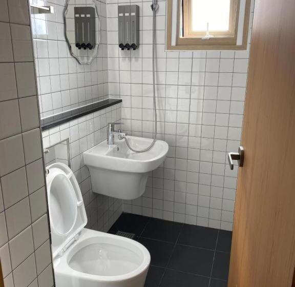 بنسيون 38th Street Guesthouse