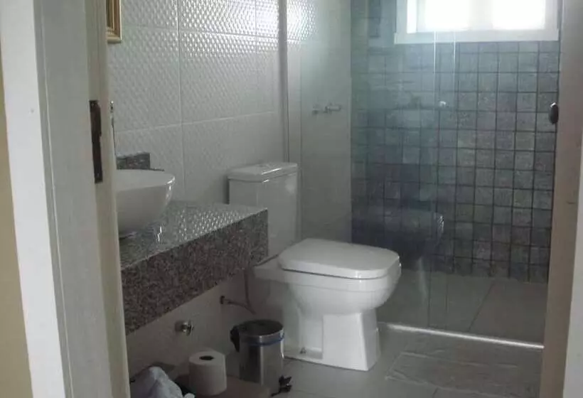 Majatalo Pousada Toscana Cambará