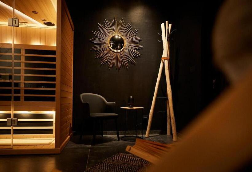 تختخواب و صبحانه Oniro Luxury Rooms & Wellness Suites