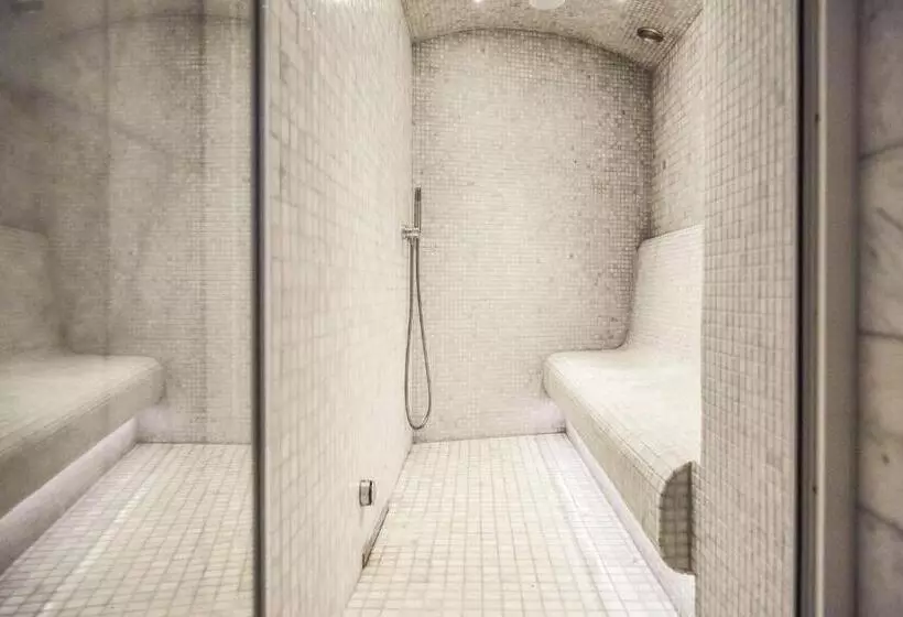 Aamiaismajoitus (B&B) Oniro   Luxury Rooms & Wellness Suites