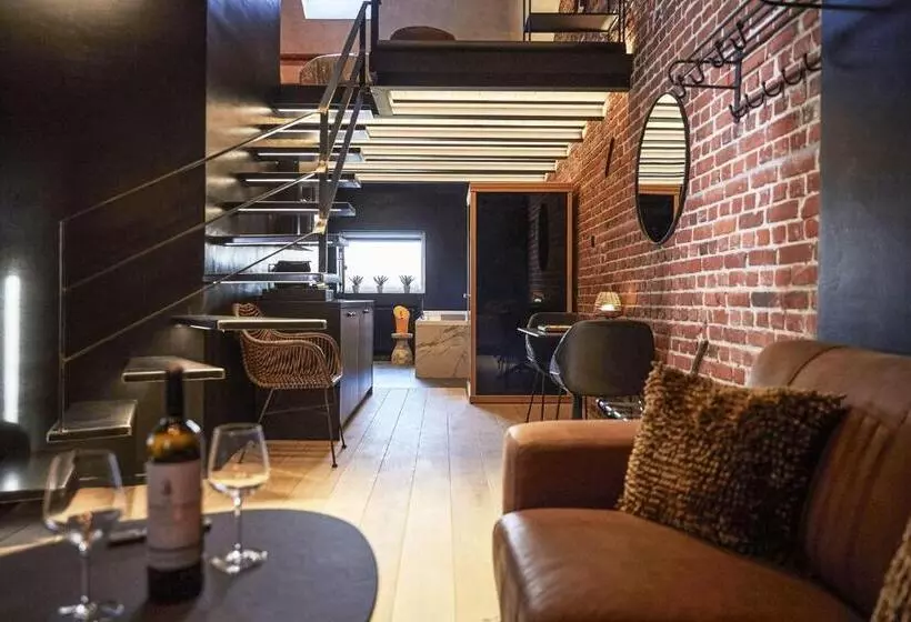 Aamiaismajoitus (B&B) Oniro   Luxury Rooms & Wellness Suites