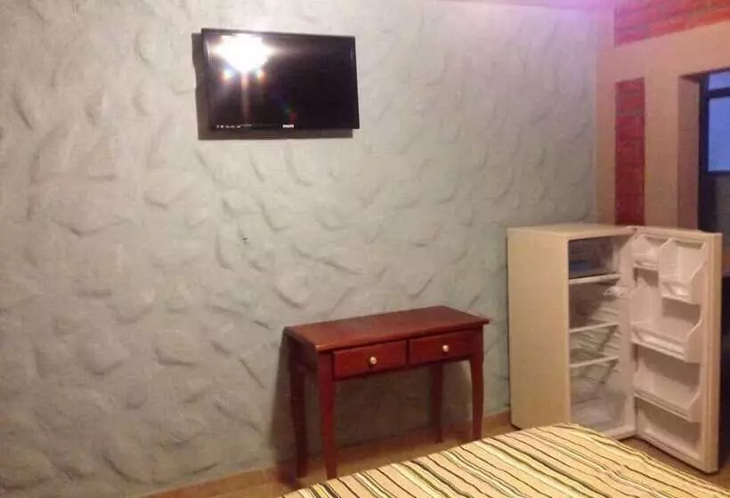 هتل Mesón De Santa Ana