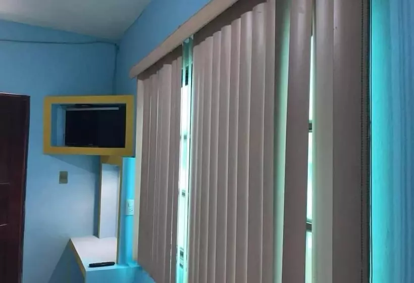 هتل Mesón De Santa Ana