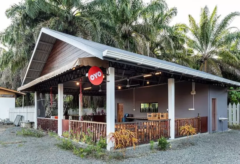 ホテル Oyo 90149 Pua Family Semporna