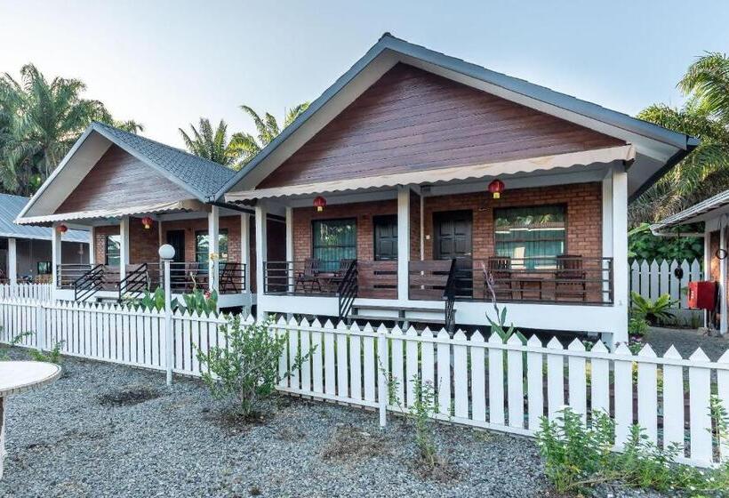 호텔 Oyo 90149 Pua Family Semporna