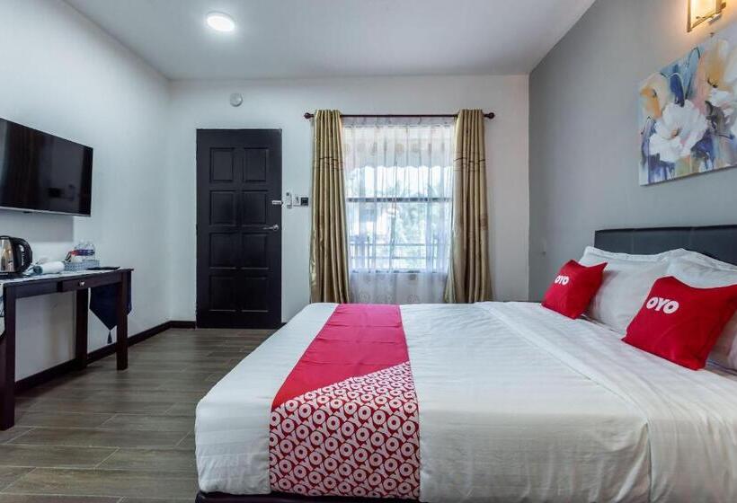 호텔 Oyo 90149 Pua Family Semporna