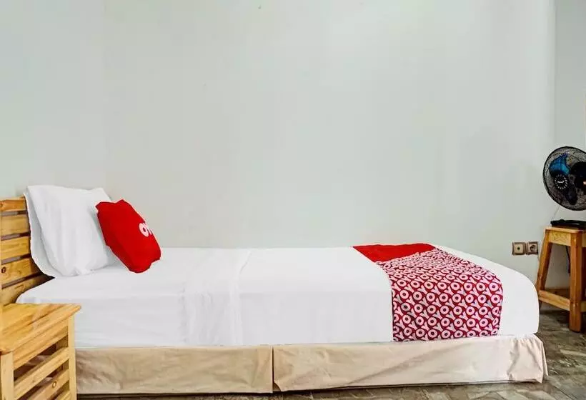 ホテル Oyo 90187 Puri Alissa Syariah