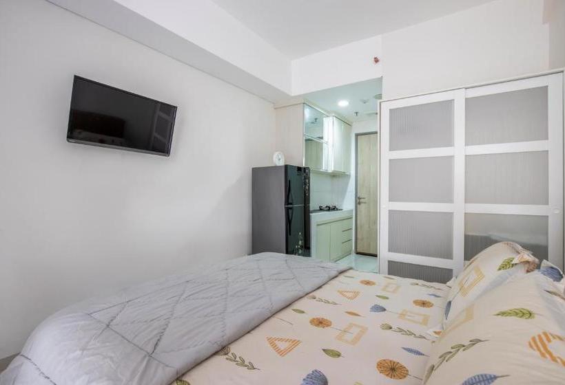 בית מלון כפרי Rika Akasa Apartment Bsd