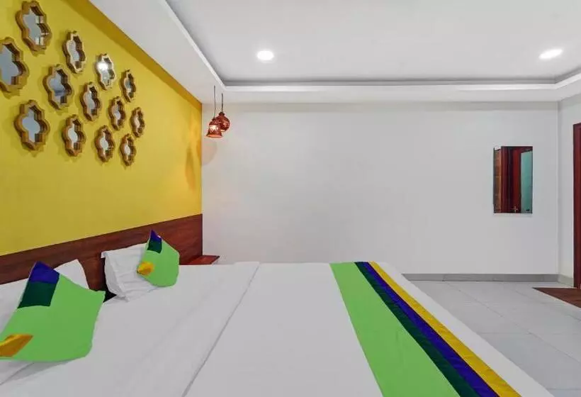 پانسیون Treebo Signature Grande