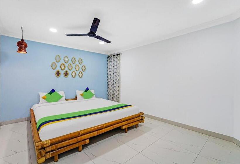 펜션 Treebo Signature Grande