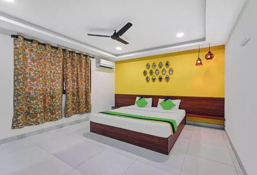 پانسیون Treebo Signature Grande