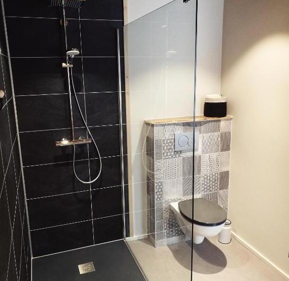 민박 Un R De Mémises