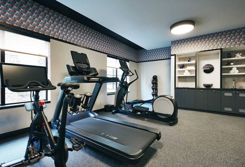 هتل Kinley Chattanooga Southside, A Tribute Portfolio