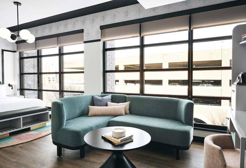 هتل Kinley Chattanooga Southside, A Tribute Portfolio