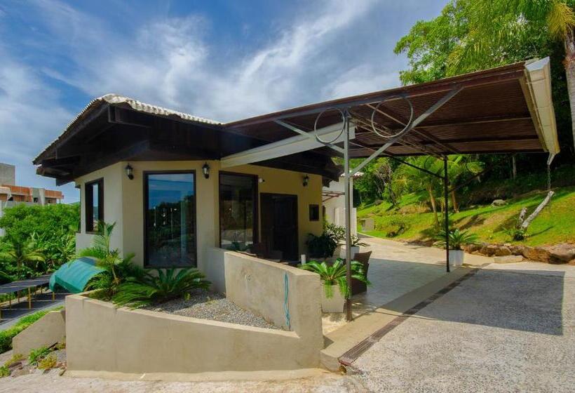 پانسیون Pousada Elfos