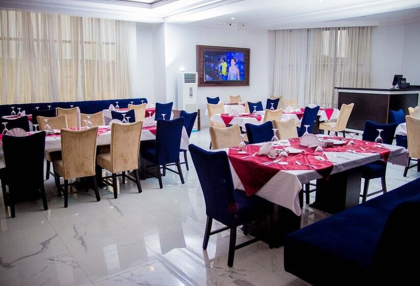 هتل Golden Tulip Grand Palazzo