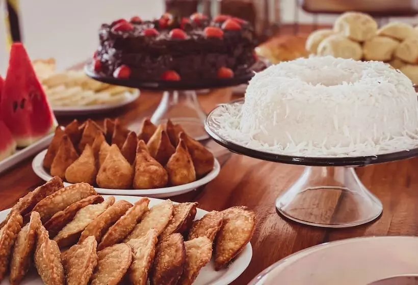 Pensão Della Paz Pousada